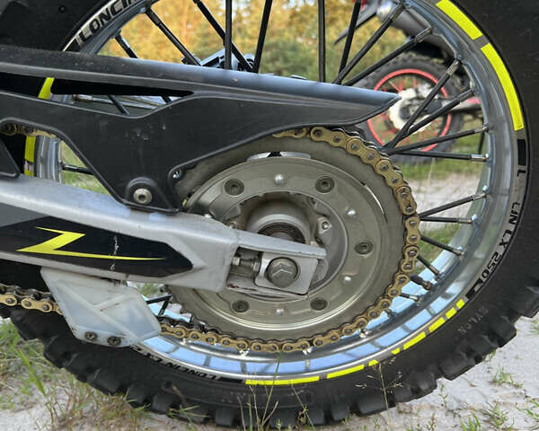 Лонкин LX 250GY-3, объемом двигателя 0.25 л и пробегом 10 тыс. км за 1600 $, фото 5 на Automoto.ua