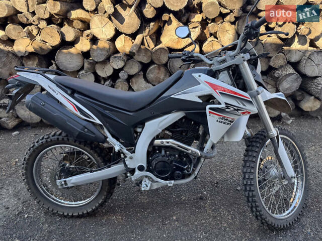 Белый Лонкин LX 250GY-3G, объемом двигателя 0.25 л и пробегом 175 тыс. км за 1700 $, фото 5 на Automoto.ua