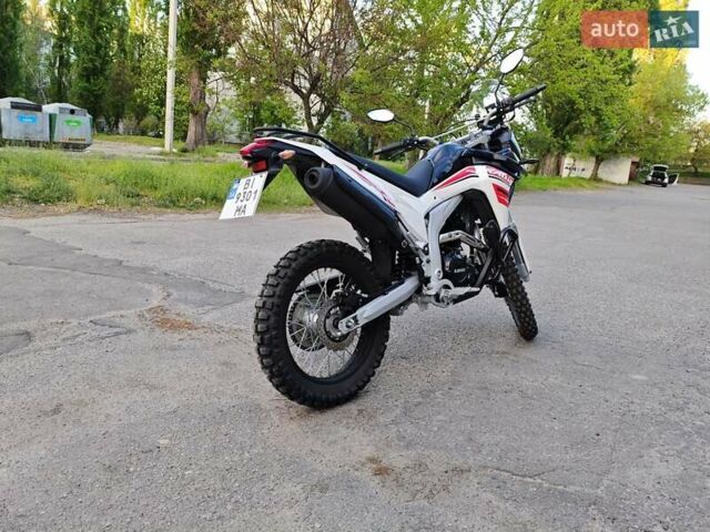 Черный Лонкин LX 250GY-3G, объемом двигателя 0.25 л и пробегом 2 тыс. км за 1650 $, фото 5 на Automoto.ua