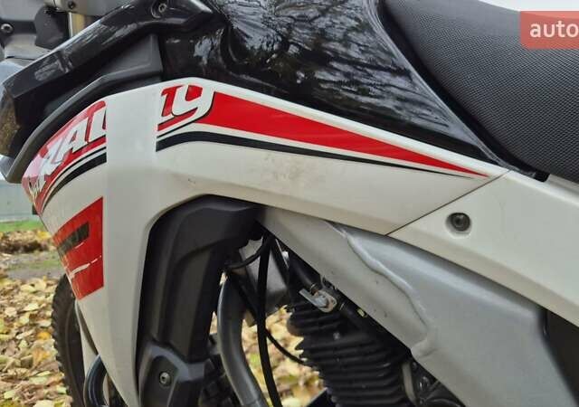 Лонкин LX 250GY-3G 2020 в Кагарлыке на Automoto.ua Черный Лонкин LX 250GY-3G, объемом двигателя 0.22 л и пробегом 4 тыс. км за 1750 $, фото 21 на Automoto.ua