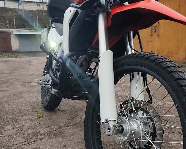 Красный Лонкин LX 250GY-3G, объемом двигателя 0.22 л и пробегом 23 тыс. км за 1750 $, фото 14 на Automoto.ua