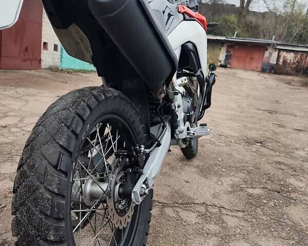 Красный Лонкин LX 250GY-3G, объемом двигателя 0.22 л и пробегом 23 тыс. км за 1750 $, фото 13 на Automoto.ua