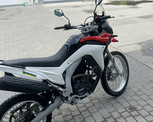 Красный Лонкин LX 250GY-3G, объемом двигателя 0.22 л и пробегом 22 тыс. км за 1300 $, фото 3 на Automoto.ua