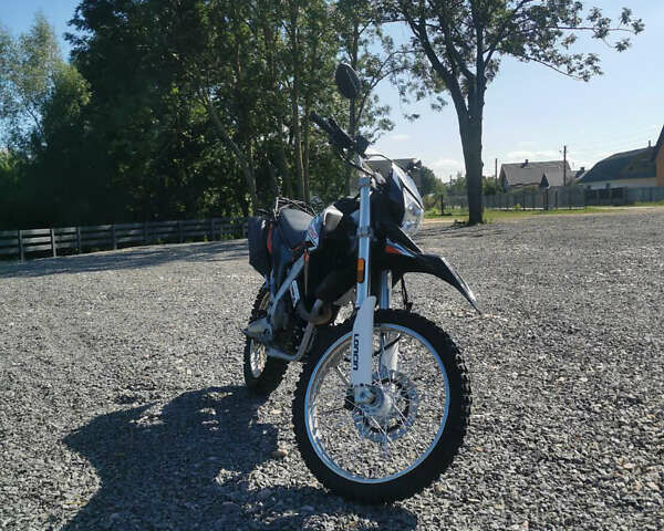 Лонкин LX 250GY-3G, объемом двигателя 0 л и пробегом 3 тыс. км за 1900 $, фото 3 на Automoto.ua