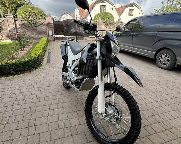 Чорний Лонкін LX 300GY-A, об'ємом двигуна 0 л та пробігом 3 тис. км за 2400 $, фото 1 на Automoto.ua