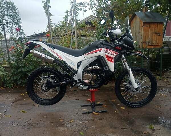 Чорний Лонкін LX 300GY-A, об'ємом двигуна 0.3 л та пробігом 5 тис. км за 2700 $, фото 3 на Automoto.ua