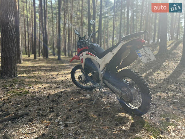 Красный Лонкин LX 300GY-A, объемом двигателя 0.29 л и пробегом 3 тыс. км за 2200 $, фото 2 на Automoto.ua