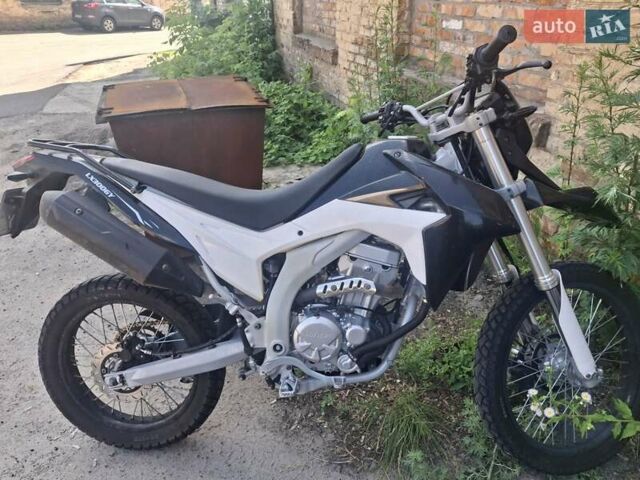 Черный Лонкин LX 300GY, объемом двигателя 0.3 л и пробегом 14 тыс. км за 1850 $, фото 3 на Automoto.ua