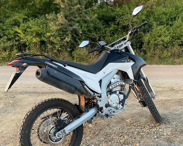 Чорний Лонкін LX 300GY, об'ємом двигуна 0 л та пробігом 9 тис. км за 1850 $, фото 4 на Automoto.ua