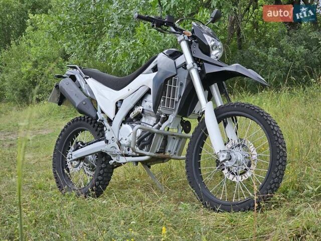 Чорний Лонкін LX 300GY, об'ємом двигуна 0 л та пробігом 13 тис. км за 2000 $, фото 5 на Automoto.ua