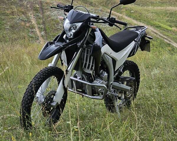 Чорний Лонкін LX 300GY, об'ємом двигуна 0 л та пробігом 13 тис. км за 2000 $, фото 7 на Automoto.ua
