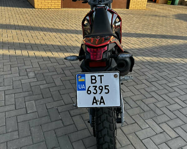 Красный Лонкин LX 300GY, объемом двигателя 0.3 л и пробегом 12 тыс. км за 2200 $, фото 2 на Automoto.ua