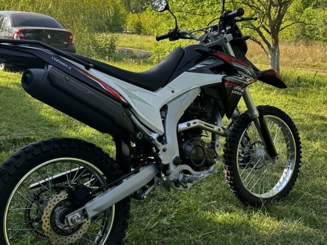 Лонкин SX2, объемом двигателя 0.25 л и пробегом 0 тыс. км за 1700 $, фото 2 на Automoto.ua