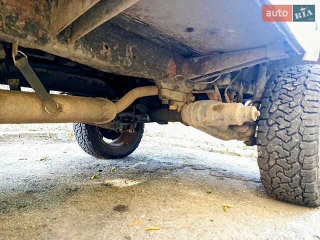 Сірий ЛуАЗ 1302, об'ємом двигуна 1.2 л та пробігом 100 тис. км за 2590 $, фото 10 на Automoto.ua