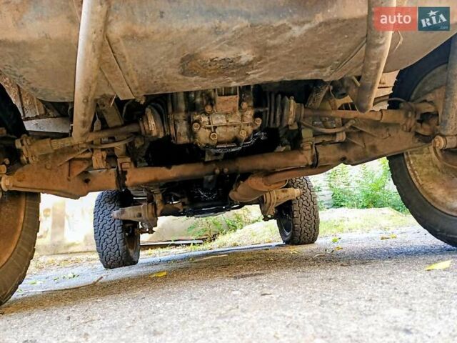 Сірий ЛуАЗ 1302, об'ємом двигуна 1.2 л та пробігом 100 тис. км за 2590 $, фото 15 на Automoto.ua