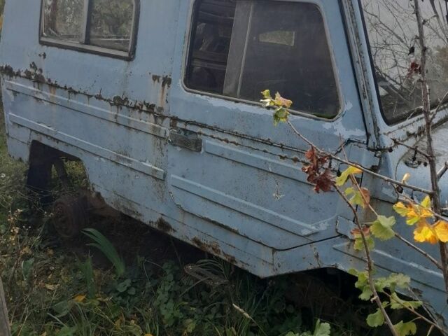 Сірий ЛуАЗ 968, об'ємом двигуна 2.45 л та пробігом 5 тис. км за 1300 $, фото 2 на Automoto.ua