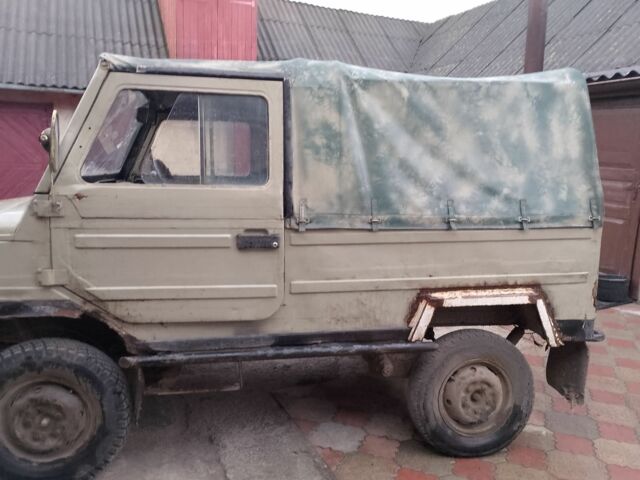 Желтый ЛуАЗ 969М, объемом двигателя 0 л и пробегом 1000 тыс. км за 1200 $, фото 2 на Automoto.ua