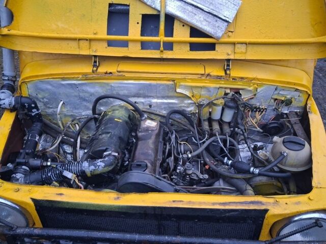 Желтый ЛуАЗ 969М, объемом двигателя 0 л и пробегом 111 тыс. км за 2200 $, фото 7 на Automoto.ua