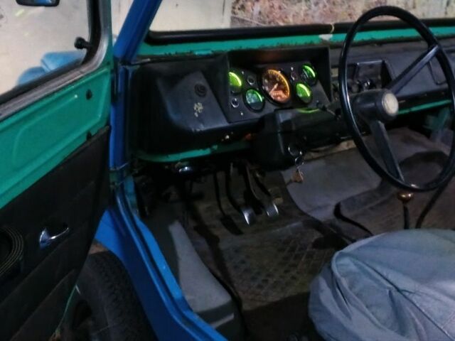 Синий ЛуАЗ 969М, объемом двигателя 1.2 л и пробегом 87 тыс. км за 846 $, фото 4 на Automoto.ua