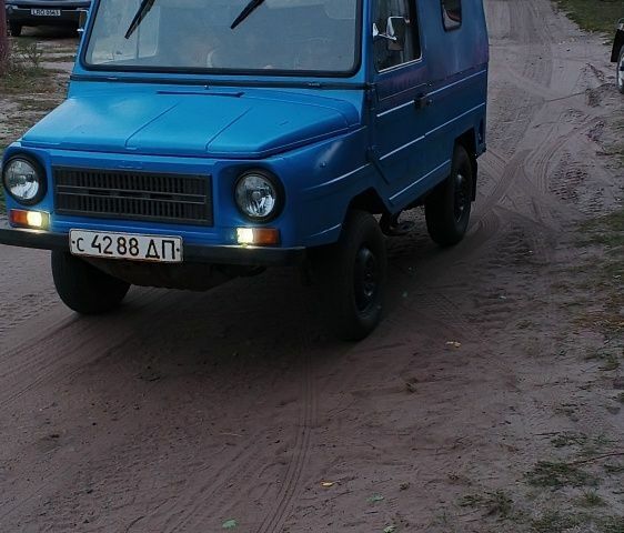 Синий ЛуАЗ 969М, объемом двигателя 1.2 л и пробегом 87 тыс. км за 846 $, фото 1 на Automoto.ua