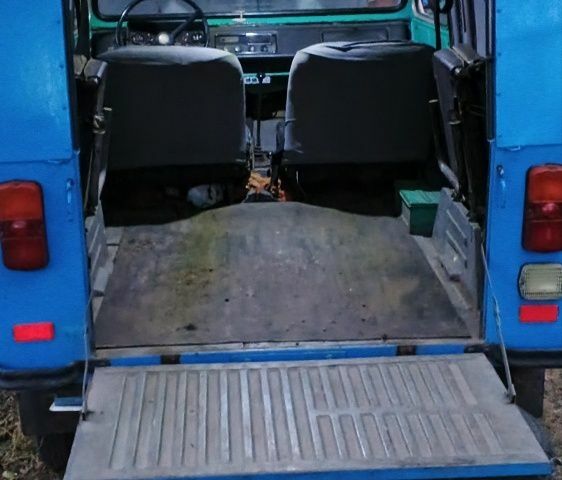 Синий ЛуАЗ 969М, объемом двигателя 1.2 л и пробегом 87 тыс. км за 846 $, фото 5 на Automoto.ua