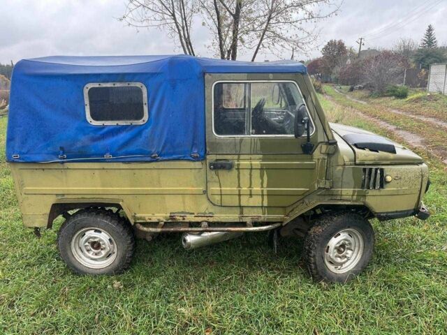 Зеленый ЛуАЗ 969М, объемом двигателя 1.2 л и пробегом 467 тыс. км за 1200 $, фото 2 на Automoto.ua