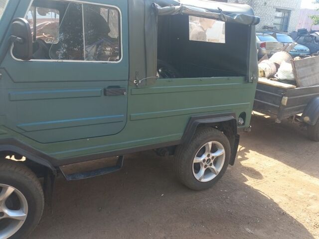 Зеленый ЛуАЗ 969М, объемом двигателя 1.1 л и пробегом 59 тыс. км за 2500 $, фото 2 на Automoto.ua