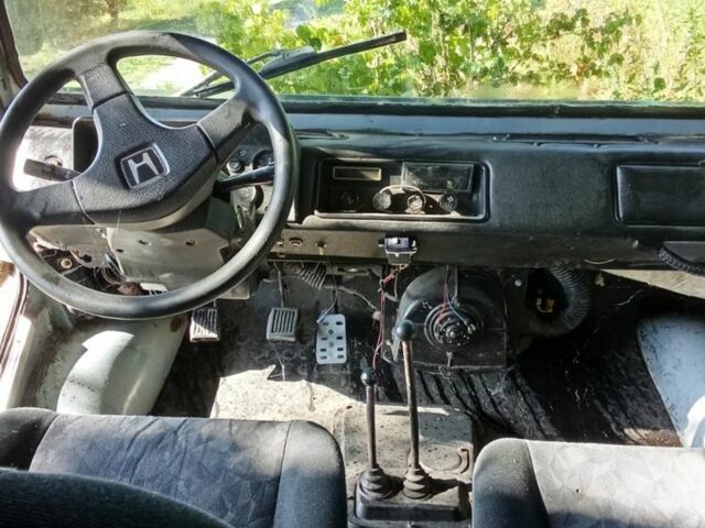 Зеленый ЛуАЗ 969М, объемом двигателя 1.2 л и пробегом 93 тыс. км за 1449 $, фото 4 на Automoto.ua