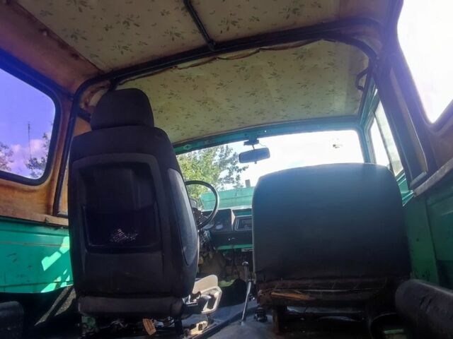 Зеленый ЛуАЗ 969М, объемом двигателя 1 л и пробегом 100 тыс. км за 1060 $, фото 7 на Automoto.ua