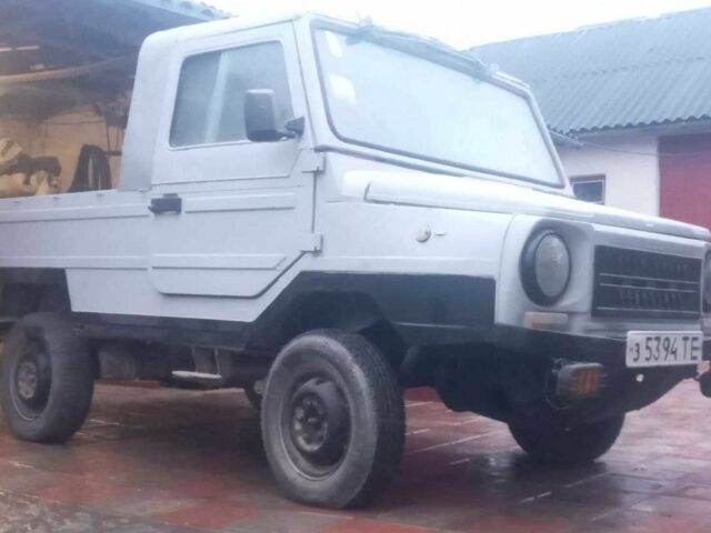 Белый ЛуАЗ 969 Волинь, объемом двигателя 1.2 л и пробегом 70 тыс. км за 800 $, фото 7 на Automoto.ua