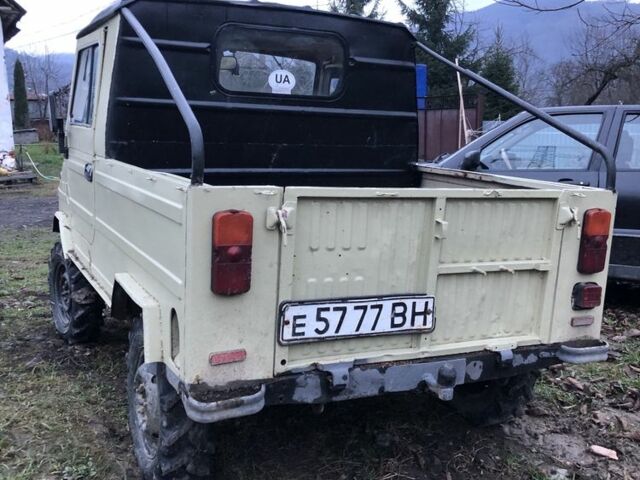 Бежевый ЛуАЗ 969 Волинь, объемом двигателя 1.6 л и пробегом 555 тыс. км за 1550 $, фото 4 на Automoto.ua