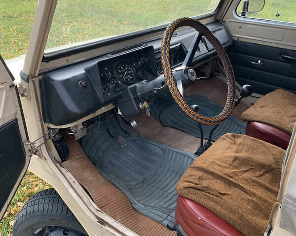 Бежевый ЛуАЗ 969 Волинь, объемом двигателя 0 л и пробегом 20 тыс. км за 3200 $, фото 21 на Automoto.ua