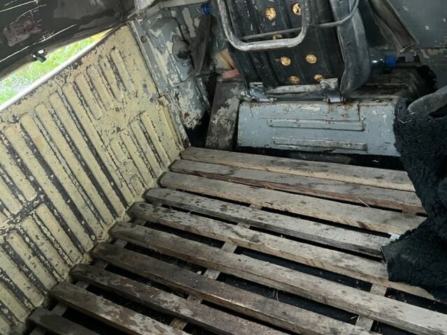 Бежевий ЛуАЗ 969 Волинь, об'ємом двигуна 0 л та пробігом 56 тис. км за 1000 $, фото 7 на Automoto.ua