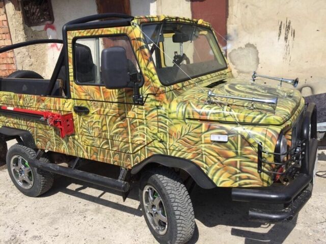 Бежевый ЛуАЗ 969 Волинь, объемом двигателя 0 л и пробегом 40 тыс. км за 6000 $, фото 4 на Automoto.ua