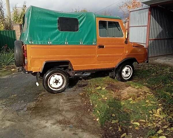 Бежевый ЛуАЗ 969 Волинь, объемом двигателя 1.2 л и пробегом 36 тыс. км за 1900 $, фото 5 на Automoto.ua