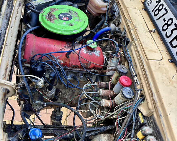 Бежевый ЛуАЗ 969 Волинь, объемом двигателя 0 л и пробегом 50 тыс. км за 1800 $, фото 10 на Automoto.ua