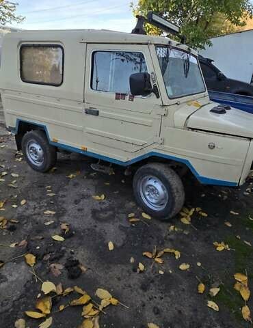 Бежевый ЛуАЗ 969 Волинь, объемом двигателя 1.6 л и пробегом 25 тыс. км за 2500 $, фото 5 на Automoto.ua
