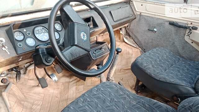 Бежевый ЛуАЗ 969 Волинь, объемом двигателя 0 л и пробегом 27 тыс. км за 844 $, фото 6 на Automoto.ua