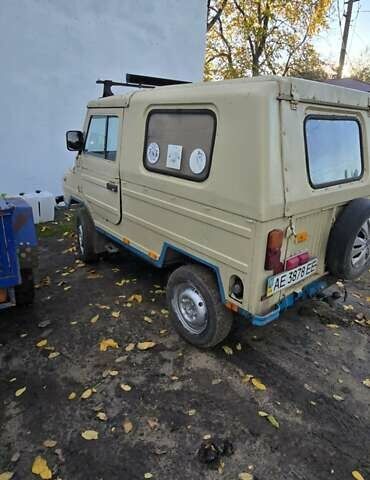 Бежевый ЛуАЗ 969 Волинь, объемом двигателя 1.6 л и пробегом 25 тыс. км за 2500 $, фото 2 на Automoto.ua