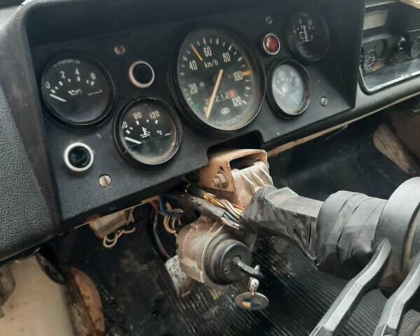 ЛуАЗ 969 Волинь, объемом двигателя 1.2 л и пробегом 65 тыс. км за 1690 $, фото 9 на Automoto.ua