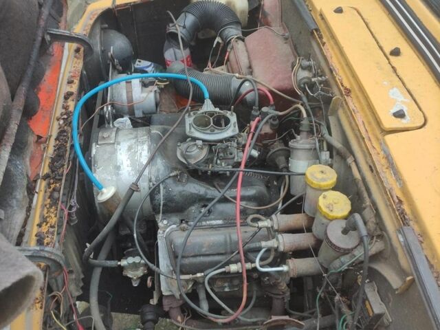 Желтый ЛуАЗ 969 Волинь, объемом двигателя 0 л и пробегом 344 тыс. км за 850 $, фото 3 на Automoto.ua