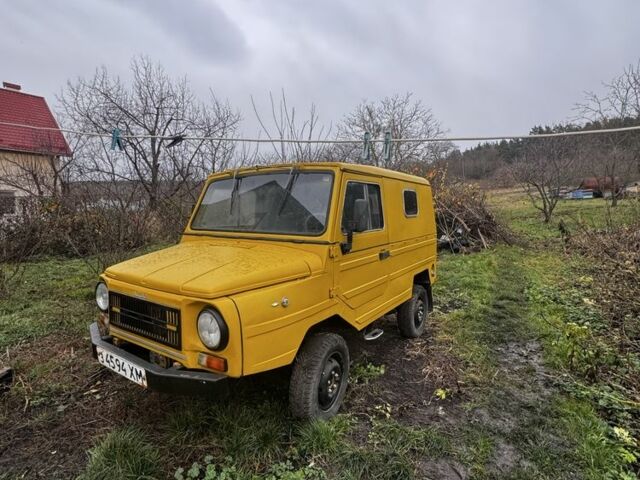 Желтый ЛуАЗ 969 Волинь, объемом двигателя 1.2 л и пробегом 2 тыс. км за 2950 $, фото 1 на Automoto.ua