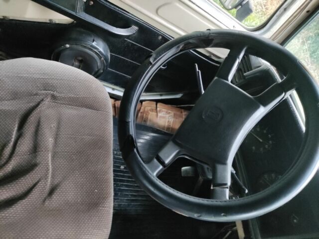 Сірий ЛуАЗ 969 Волинь, об'ємом двигуна 1.5 л та пробігом 111 тис. км за 750 $, фото 2 на Automoto.ua