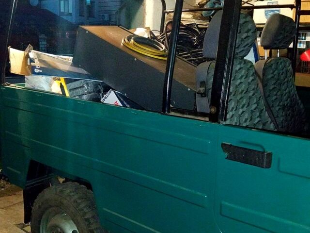 ЛуАЗ 969 Волинь 1985 в Баштанке на Automoto.ua Синий ЛуАЗ 969 Волинь, объемом двигателя 1.2 л и пробегом 250 тыс. км за 1200 $, фото 4 на Automoto.ua