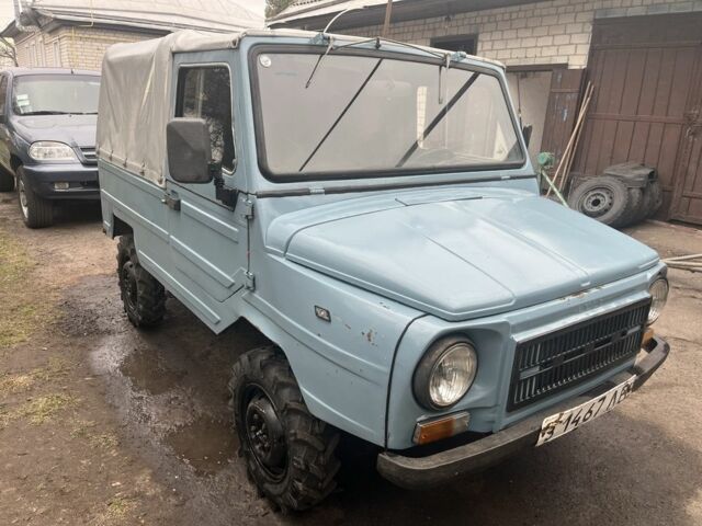 Синий ЛуАЗ 969 Волинь, объемом двигателя 1.6 л и пробегом 42 тыс. км за 2500 $, фото 5 на Automoto.ua