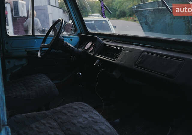 Синий ЛуАЗ 969 Волинь, объемом двигателя 1.2 л и пробегом 55 тыс. км за 1000 $, фото 3 на Automoto.ua