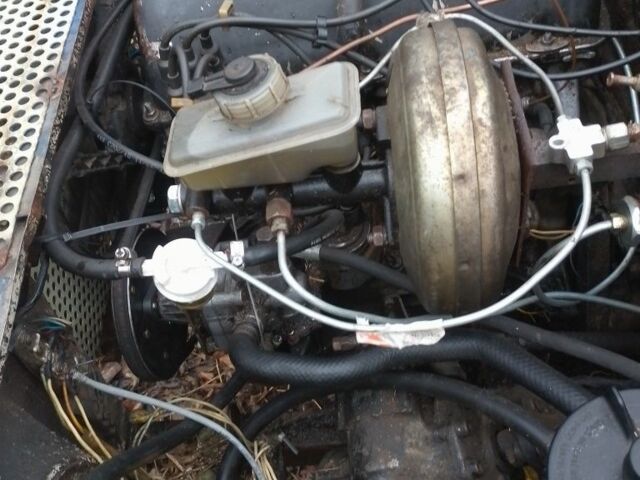 Синий ЛуАЗ 969 Волинь, объемом двигателя 1 л и пробегом 50 тыс. км за 600 $, фото 4 на Automoto.ua