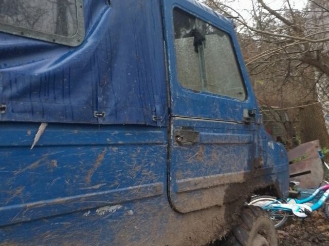 Синий ЛуАЗ 969 Волинь, объемом двигателя 1 л и пробегом 50 тыс. км за 600 $, фото 2 на Automoto.ua