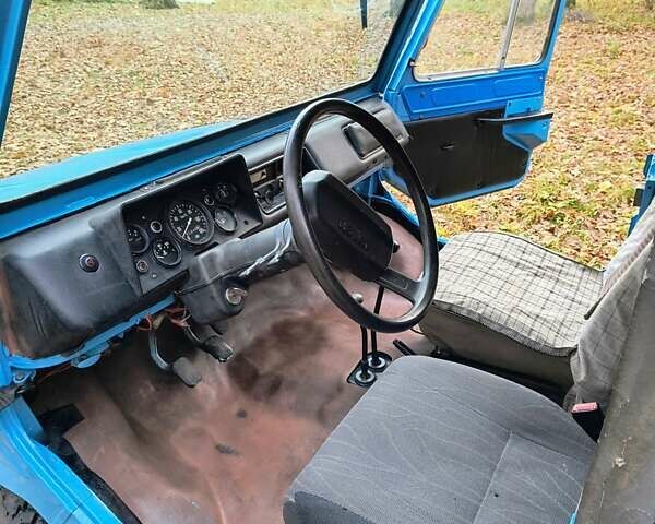 Синий ЛуАЗ 969 Волинь, объемом двигателя 1.2 л и пробегом 21 тыс. км за 1100 $, фото 4 на Automoto.ua