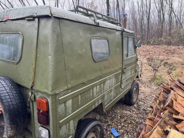 Зеленый ЛуАЗ 969 Волинь, объемом двигателя 1.1 л и пробегом 5 тыс. км за 250 $, фото 2 на Automoto.ua